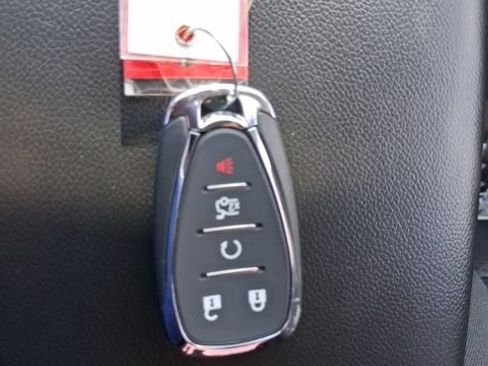 Used 2024 Chevrolet Malibu RS FWD image 19