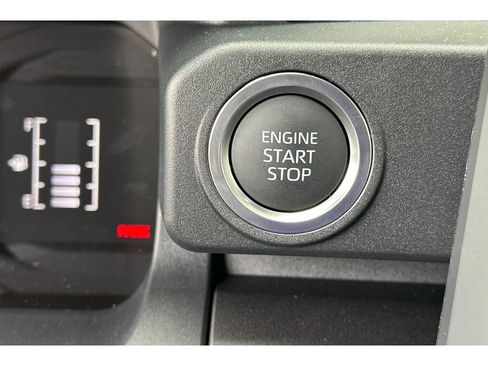 New 2026 Toyota 4Runner SR5 AWD/4WD image 26