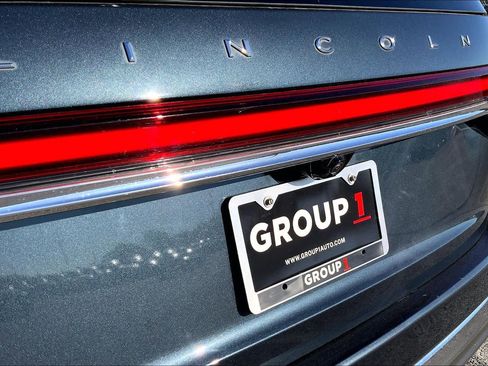 Used 2022 Lincoln Aviator Reserve w/ Equipment Group 201A image 9