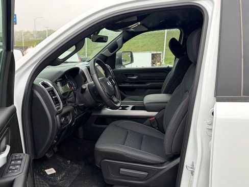 New 2026 RAM 1500 Express AWD/4WD image 14