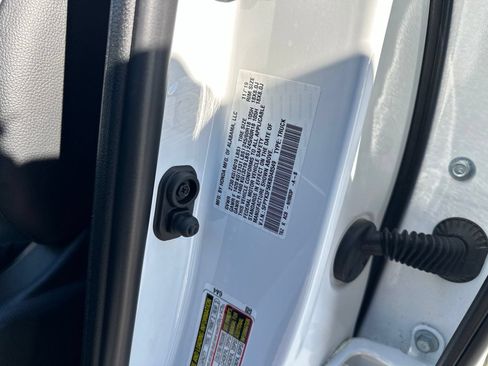 Used 2019 Honda Ridgeline RTL image 16