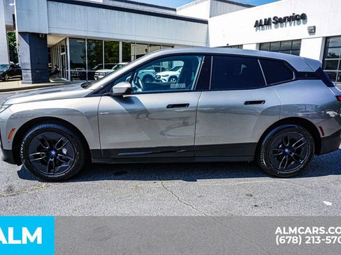 Used 2024 BMW iX xDrive50 w/ Convenience Package AWD/4WD image 6