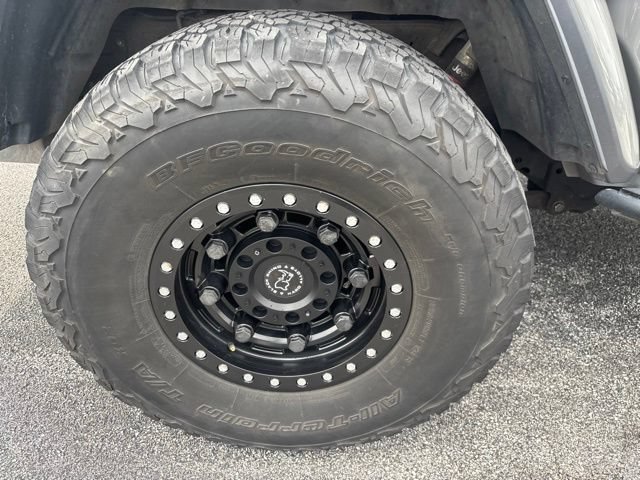 Used 2021 Jeep Gladiator Rubicon w/ LED Lighting Group AWD/4WD image 9