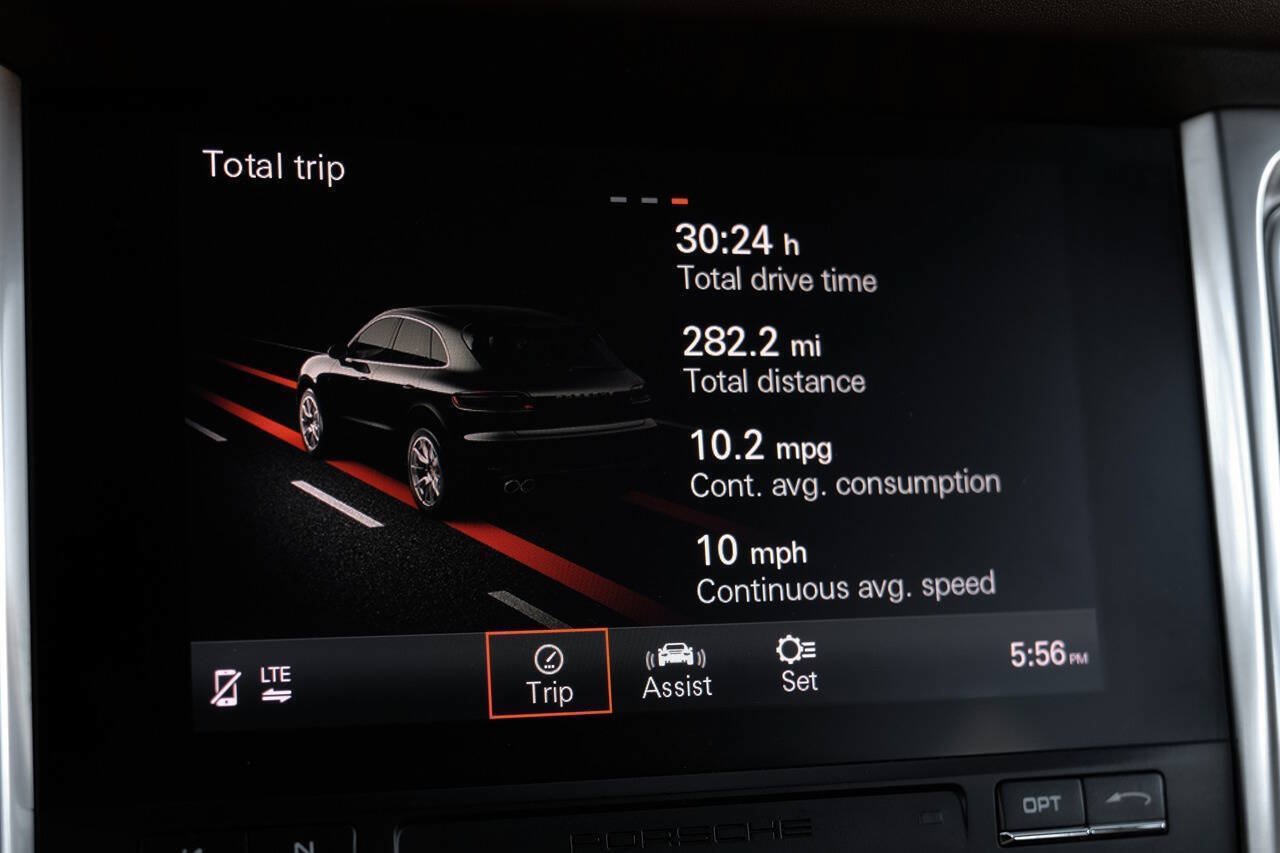 Used 2018 Porsche Macan S AWD/4WD image 39