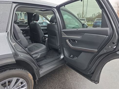 Used 2024 MAZDA CX-90 Plug-In Hybrid w/ Preferred image 23