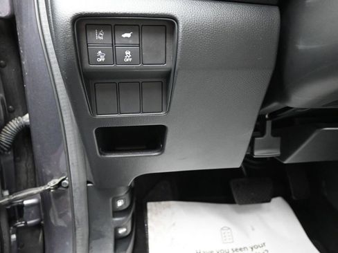 Used 2017 Honda CR-V Touring image 16