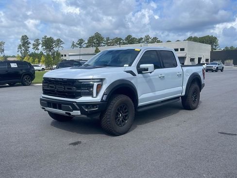 Used 2025 Ford F150 Raptor AWD/4WD image 3
