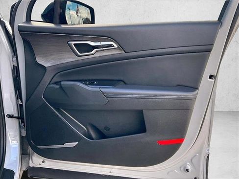 Used 2023 Kia Sportage X-Line w/ X-Line Premium Package image 19