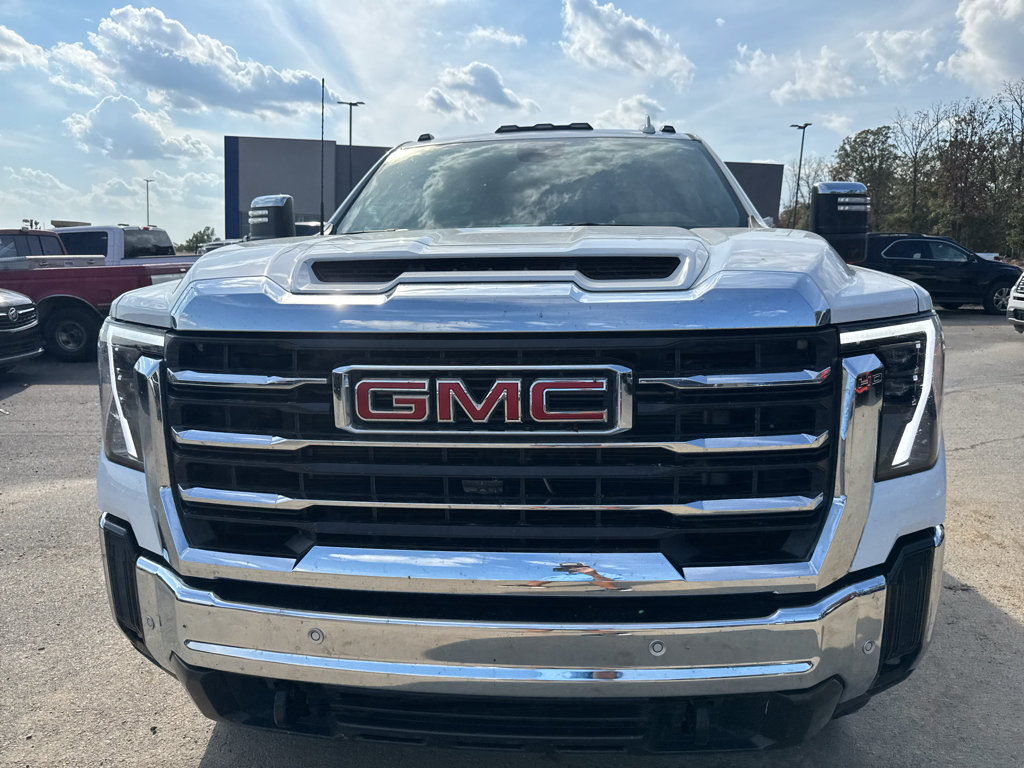 Used 2025 GMC Sierra 2500 SLT w/ SLT Premium Package AWD/4WD image 2