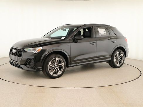 New 2025 Audi Q3 2.0T Premium image 13