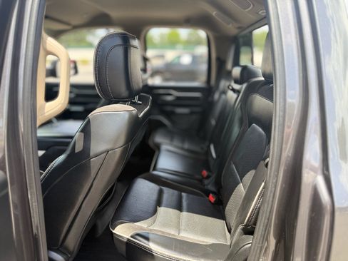 Used 2020 RAM 1500 Laramie AWD/4WD image 29