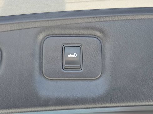 Used 2017 INFINITI QX60 FWD w/ Premium Plus Package image 17