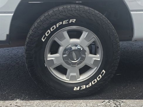 Used 2010 Ford F150 XLT RWD image 33