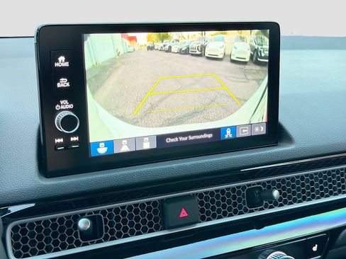 Used 2025 Honda Civic Sport image 14