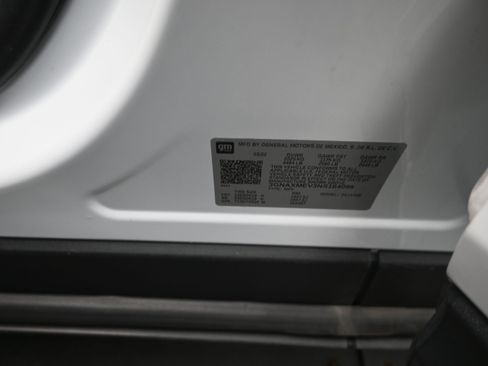 Used 2022 Chevrolet Equinox RS w/ RS Leather Package FWD image 15