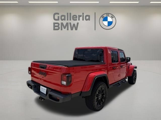 Used 2025 Jeep Gladiator Sport AWD/4WD image 7
