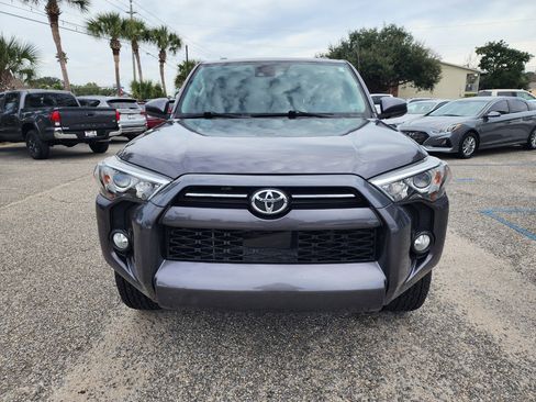 Used 2020 Toyota 4Runner SR5 2WD image 8