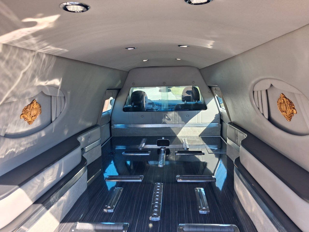 Used 2014 Cadillac XTS Hearse FWD image 20