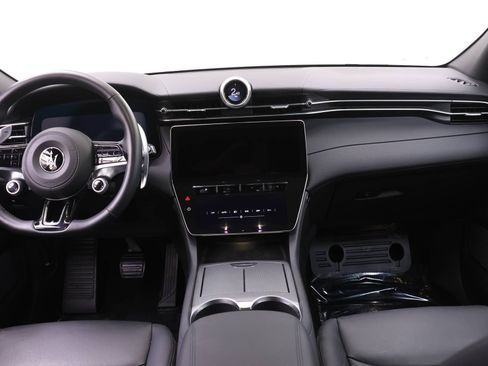 Used 2023 Maserati Grecale GT image 8