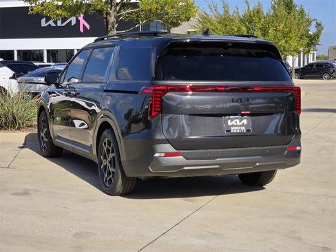 New 2026 Kia Carnival SX Prestige image 3