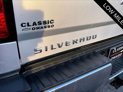 Used 2017 Chevrolet Silverado 2500 LT image 23