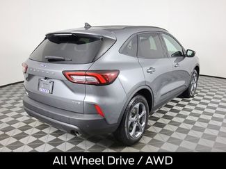 Certified 2025 Ford Escape ST-Line w/ Tech Pack #1 AWD/4WD video 4