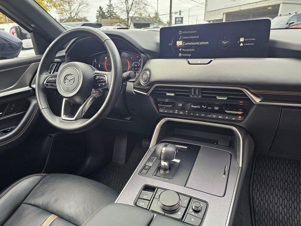 Used 2025 MAZDA CX-90 Plug-In Hybrid w/ Premium Plus AWD/4WD image 12