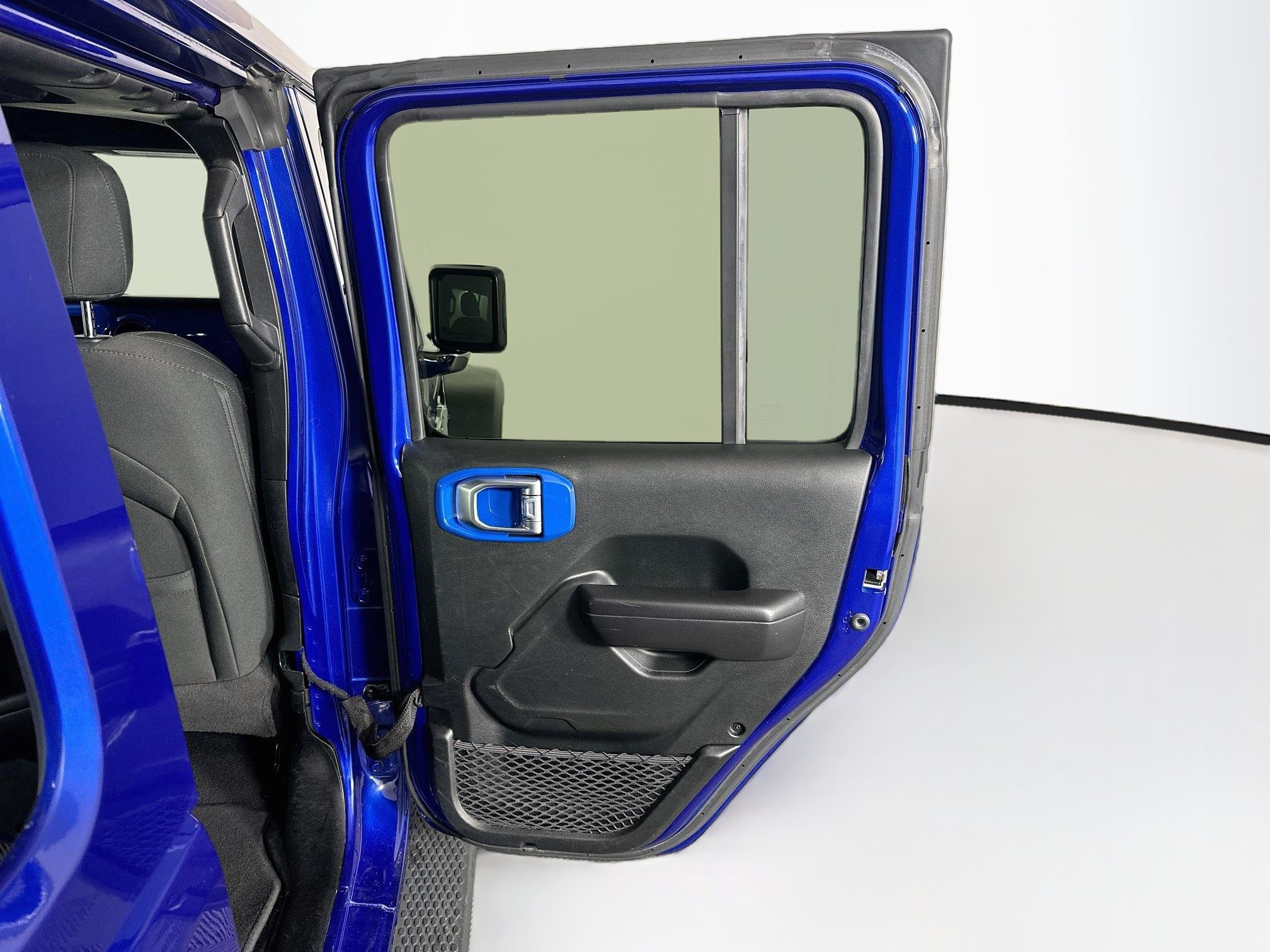 Used 2020 Jeep Wrangler Unlimited Sport S w/ Sun And Sound Package AWD/4WD image 29