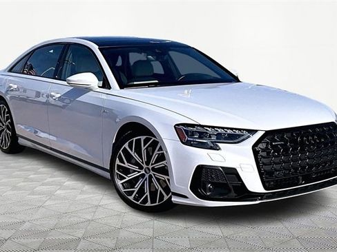Used 2023 Audi A8 L 3.0T w/ Luxury Package image 11
