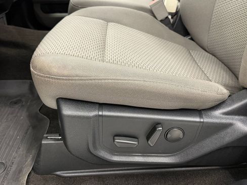 Used 2020 Ford F150 XLT w/ Equipment Group 302A Luxury AWD/4WD image 12