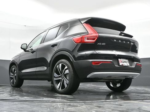 Used 2025 Volvo XC40 B5 Ultra w/ Climate Package AWD/4WD image 51