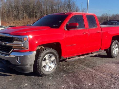 Used 2018 Chevrolet Silverado 1500 LT w/ All Star Edition image 4