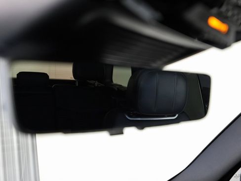 Used 2023 Land Rover Range Rover SE image 27