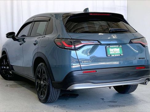 Used 2023 Honda HR-V Sport image 10