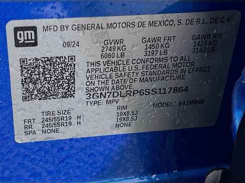 Used 2025 Chevrolet Equinox EV LT FWD image 11