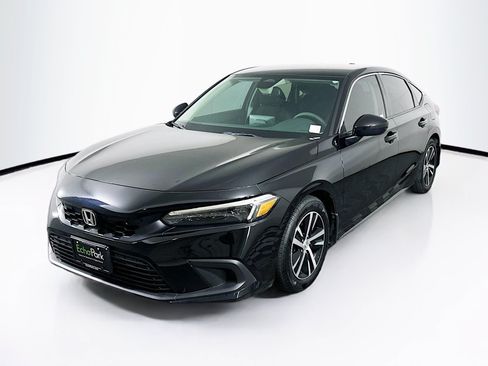 Used 2024 Honda Civic LX image 3