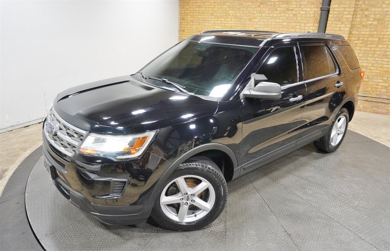 Used 2018 Ford Explorer 4WD w/ Class II Trailer Tow Package image 2