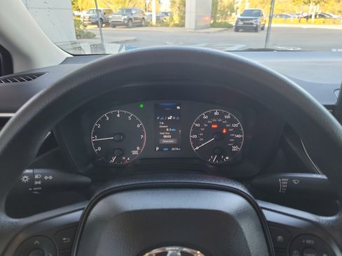 Certified 2025 Toyota Corolla LE image 19