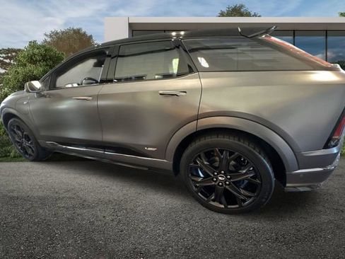 New 2026 Cadillac Optiq V w/ Magnus Launch Edition image 7