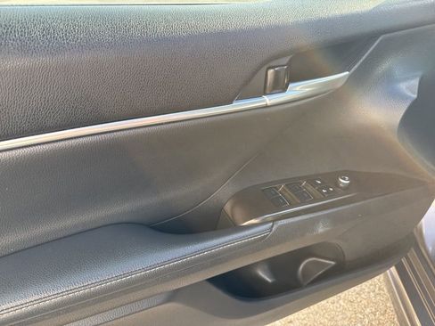 Used 2024 Toyota Camry XSE FWD image 6