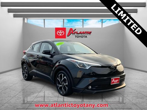 Used 2019 Toyota C-HR Limited image 1