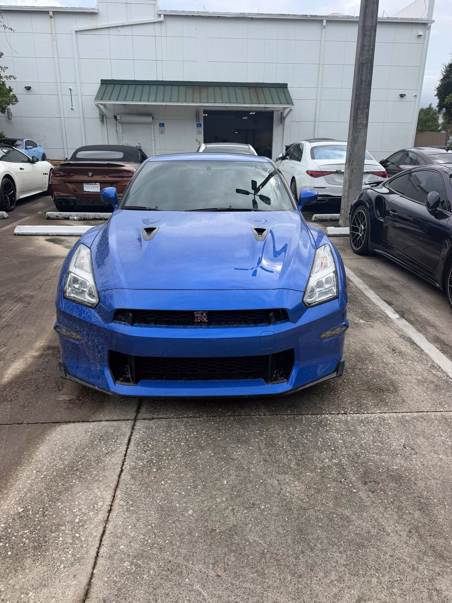 Used 2024 Nissan GT-R AWD/4WD image 2