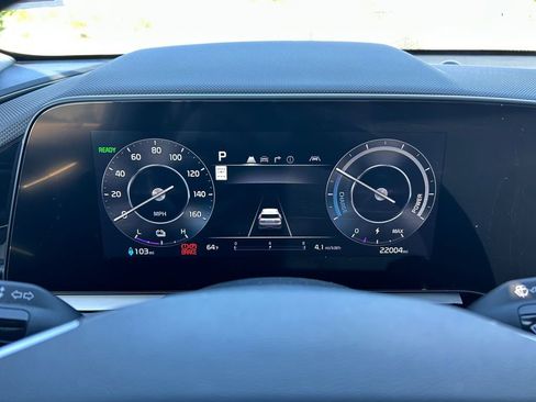 Used 2023 Kia Niro Wave w/ Wave Preserve Package FWD image 15