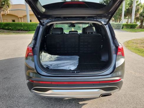 Used 2023 Hyundai Santa Fe Limited FWD image 5