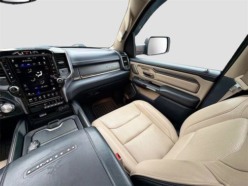 Used 2020 RAM 1500 Limited image 28