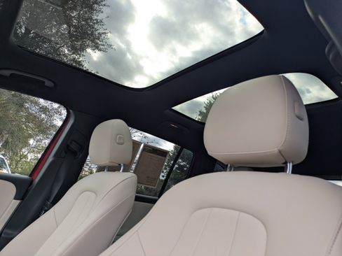 Certified 2023 Mercedes-Benz EQB 350 4MATIC SUV image 4