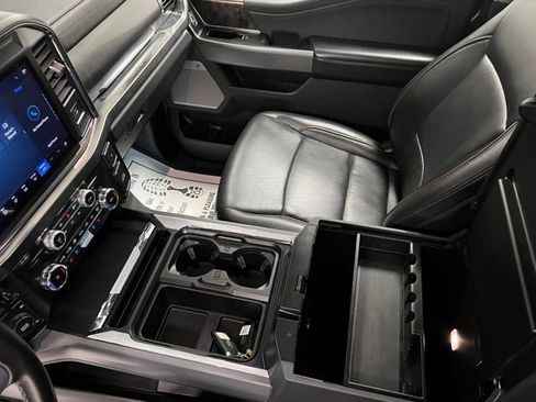 Used 2025 Ford F350 Lariat w/ Black Appearance Package AWD/4WD image 39