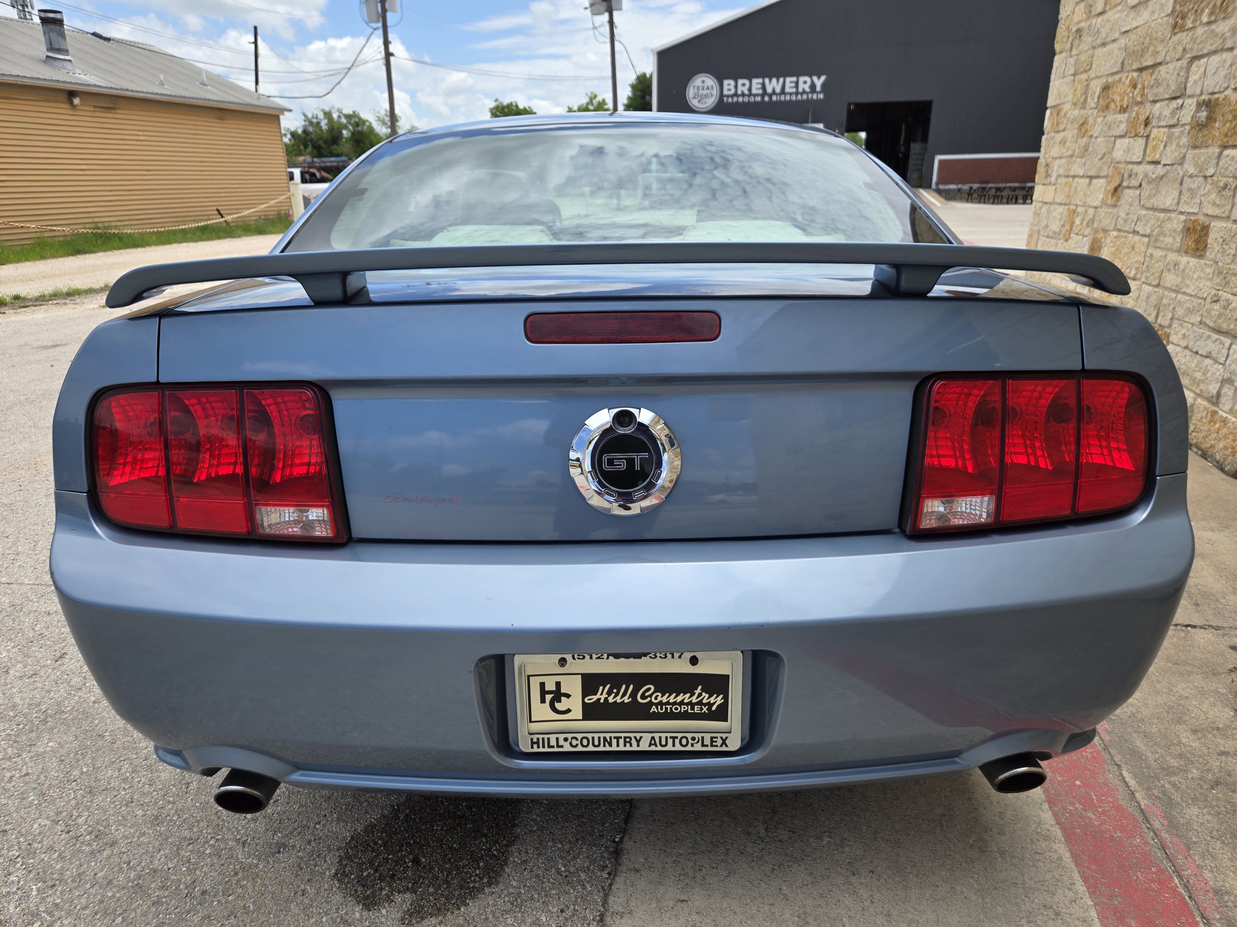 Used 2006 Ford Mustang GT RWD image 14