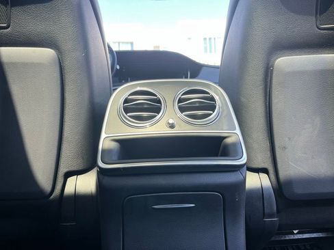 Used 2016 Mercedes-Benz S 550e image 30
