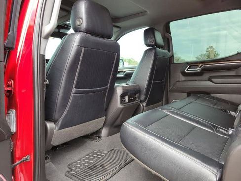 Used 2023 Chevrolet Silverado 1500 LT Trail Boss w/ Convenience Package II image 13